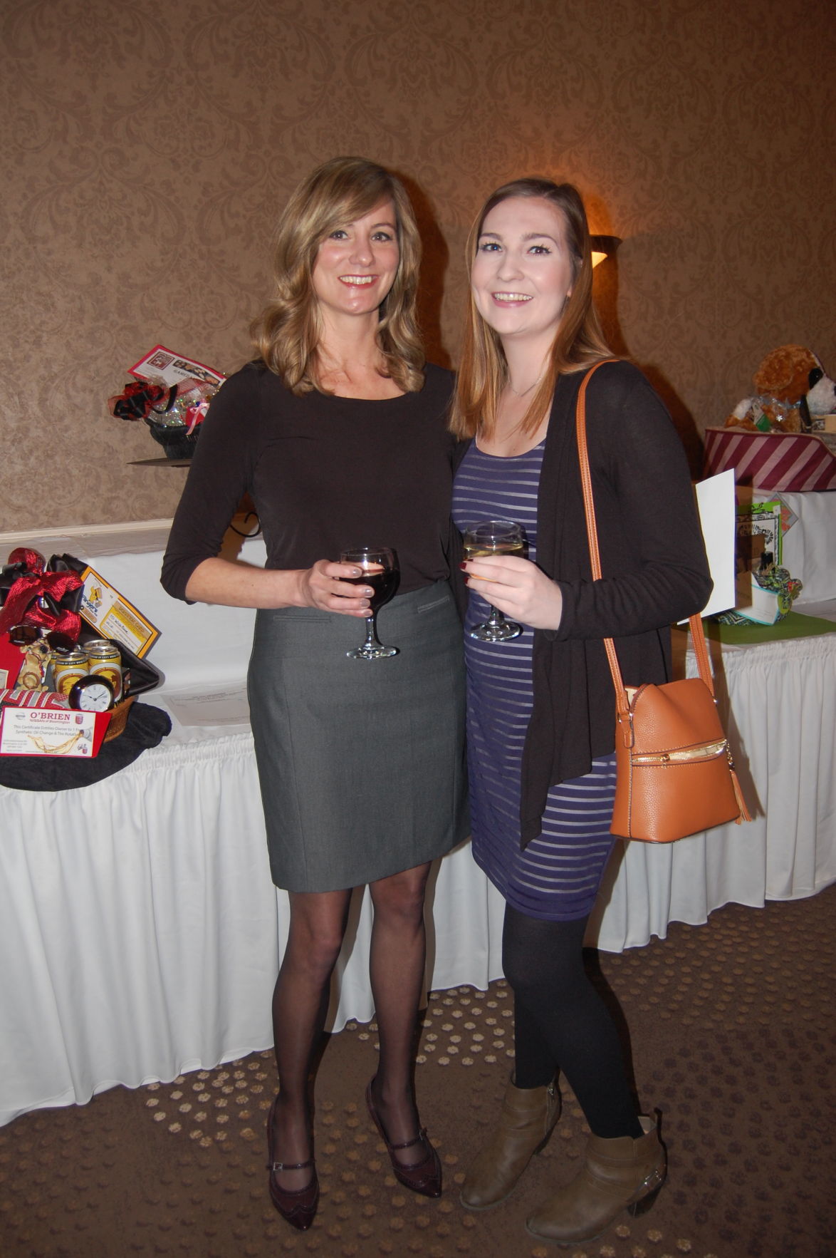 Katie Hanlon, Tori Howard